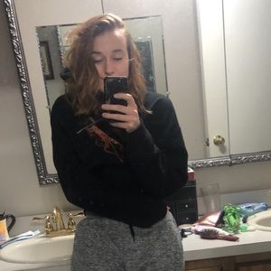 Meet your Posher, Ally